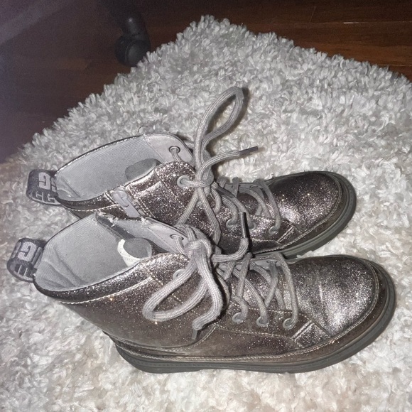 UGG Glitter Weather boot- girls - Picture 5 of 5